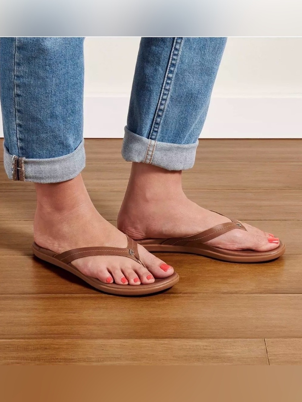 NWOT Women’s OluKai Honu Flip Flop Leather Sandals - Picture 3 of 11